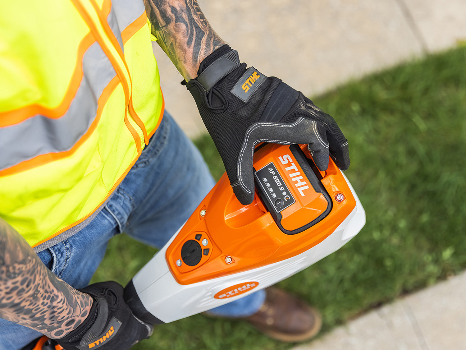 【新品未使用】STIHL バッテリーAP500S Stihl AP500S Lithium-Ion Battery - Valley Power Equipment