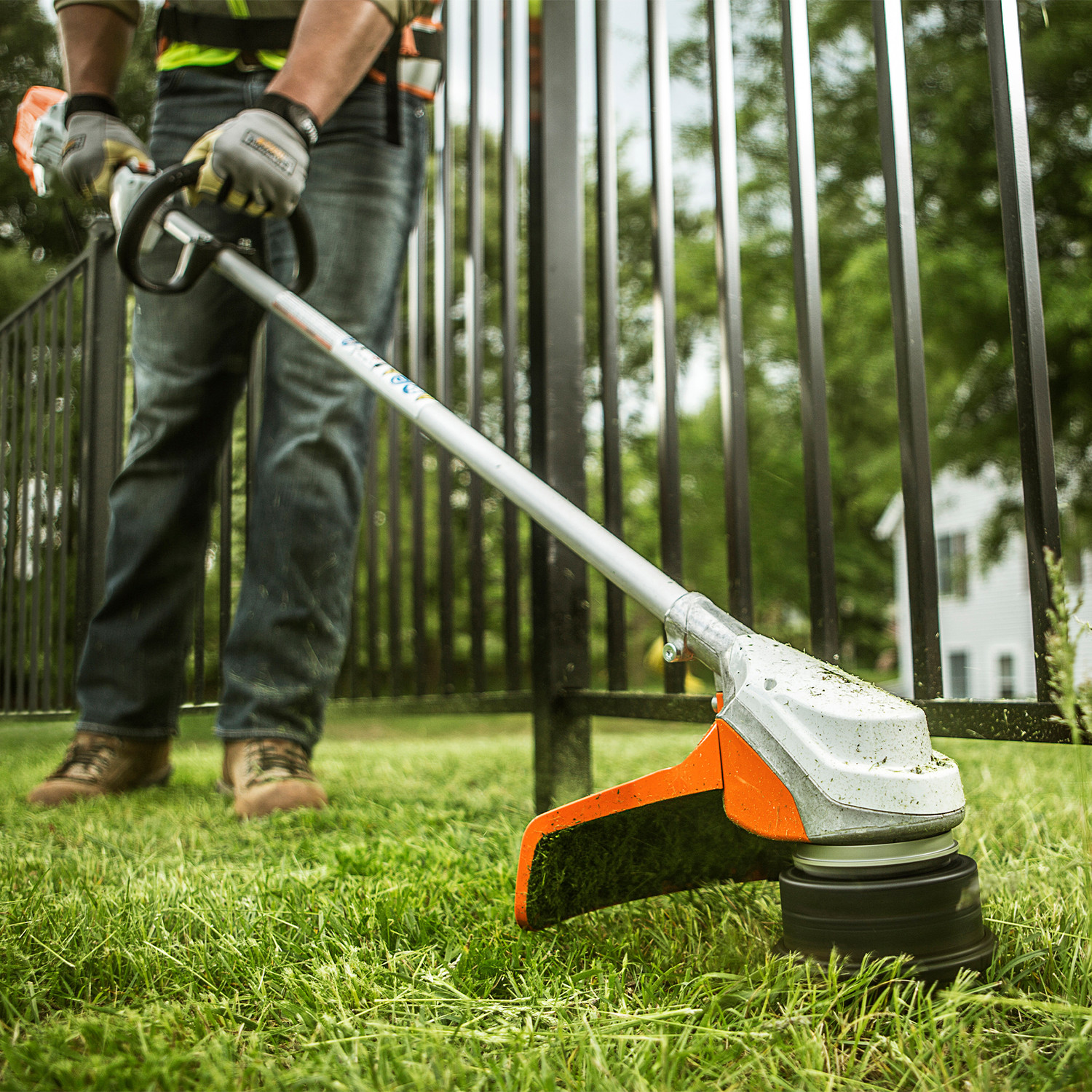 STIHL FSA 90 R バッテリー式草刈り機 AP300 2個付‼️ Stihl FSA90R Lithium Ion Weed Trimmer - Unit Only - Valley Power