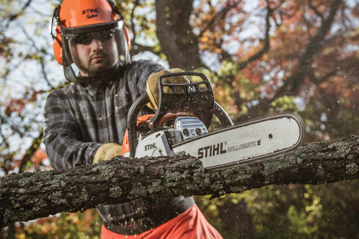 Stihl MS251C-BE Easy2Start Chainsaw 18