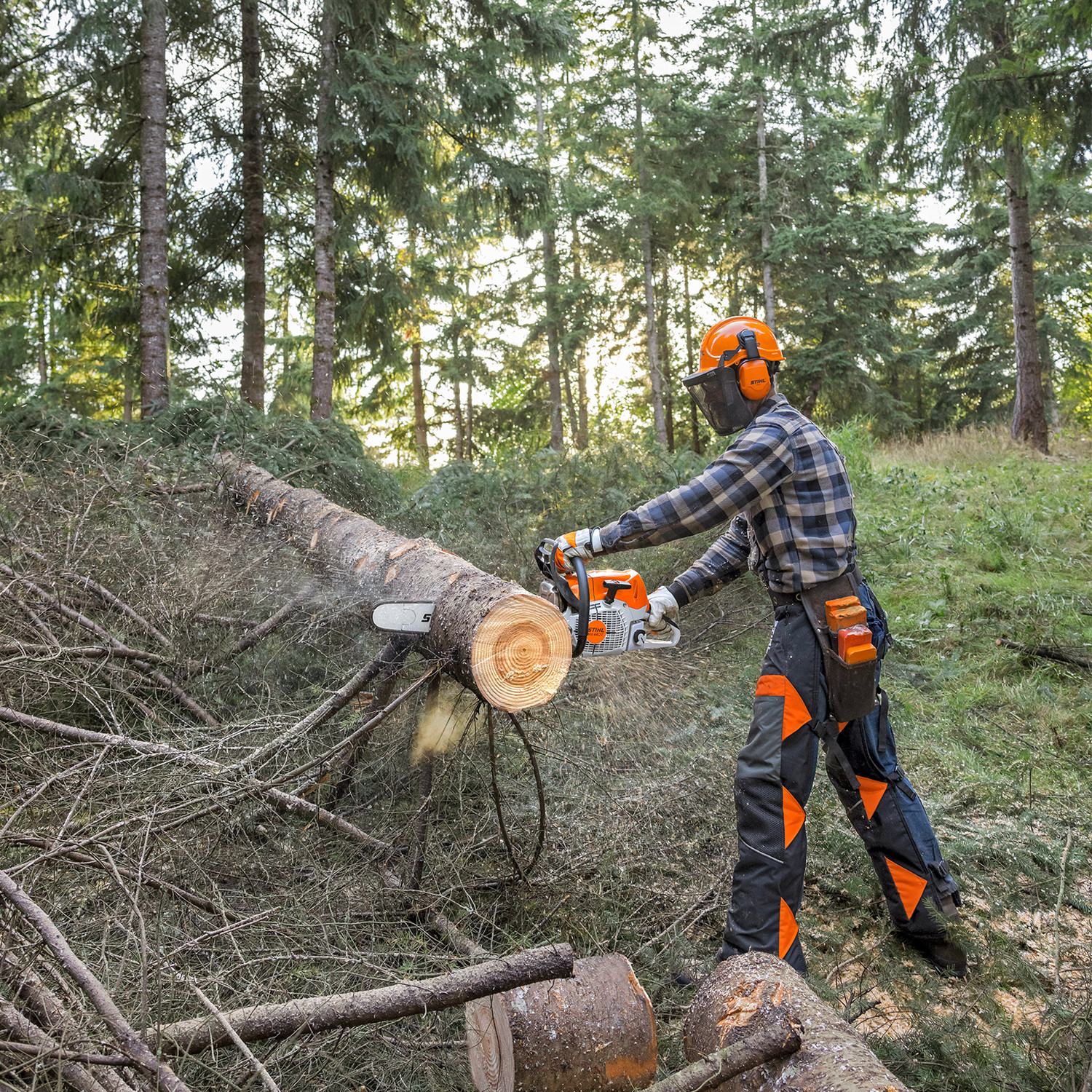 Stihl MS462C-M Gas Chainsaw - Valley Power Equipment & Rental Inc.