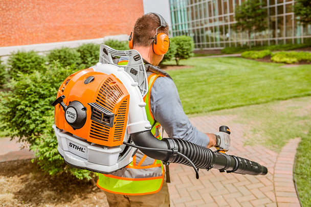 Stihl BR600 Backpack Blower