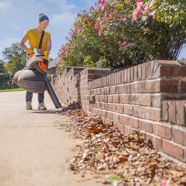 Stihl SHA56 Lithium Ion Blower/Vac