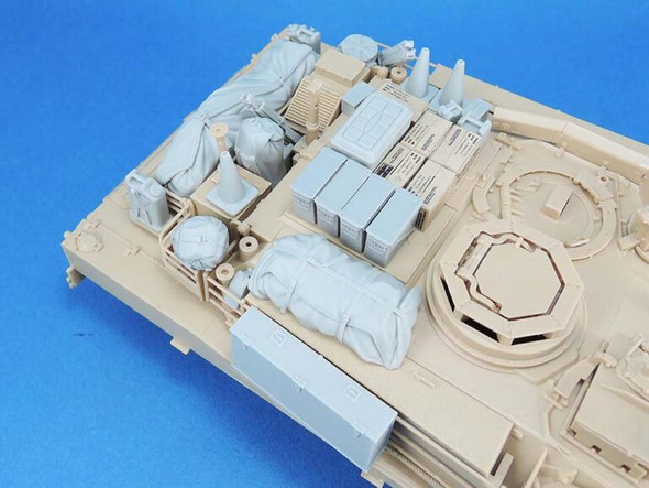 M1A2 Stowage set 1