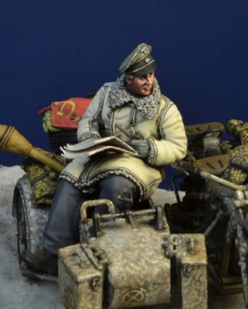 SS Officer, Hungary 1945 (for sidecar)