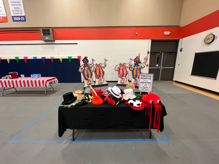 Funky Selfie Station