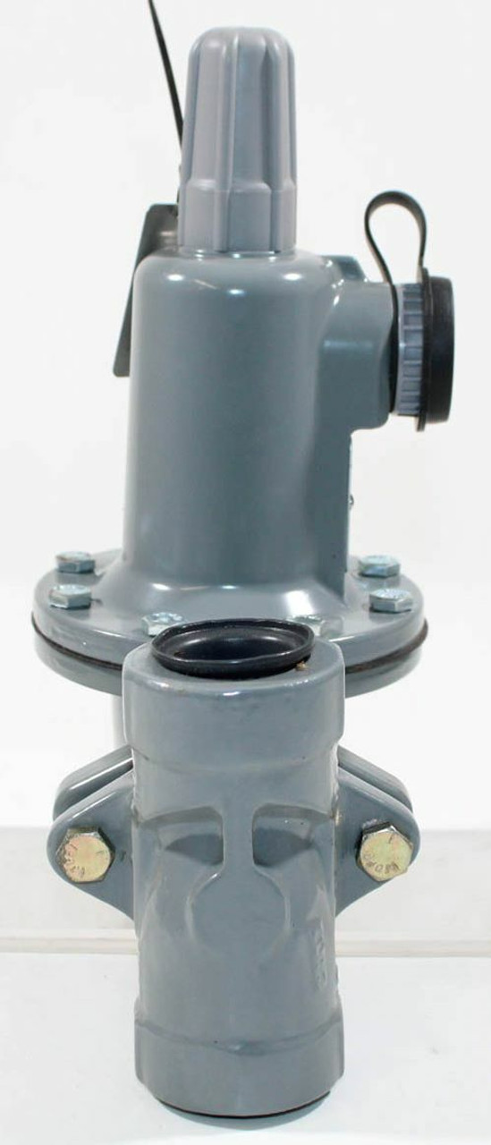 Fisher Controls 627R Pressure Reducing Regulator Orifice: 1/8"