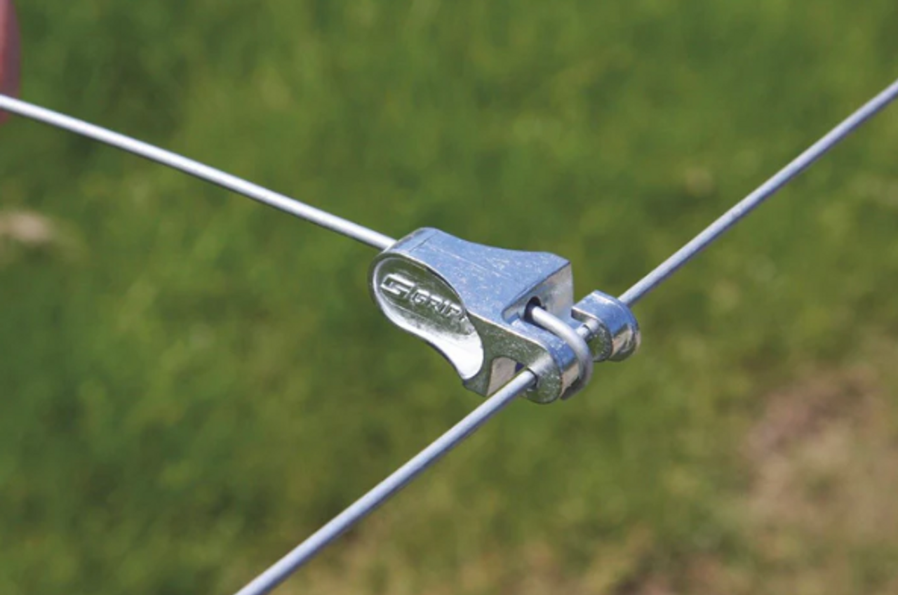 Stay-Tuff 12.5 GA Barbed Wire T-Clip Gripples – 15 Count Stay-Tuff 12.5 GA Barbed Wire T-Clip Gripples – 15 Count