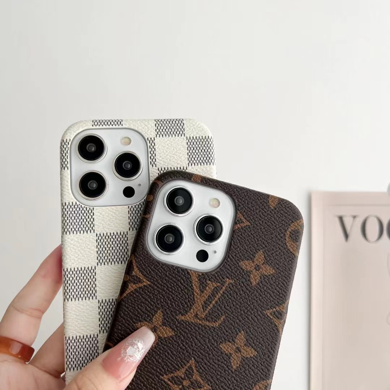 LOUIS VUITTON Coque Cover Case For Apple iPhone 16 Pro Max