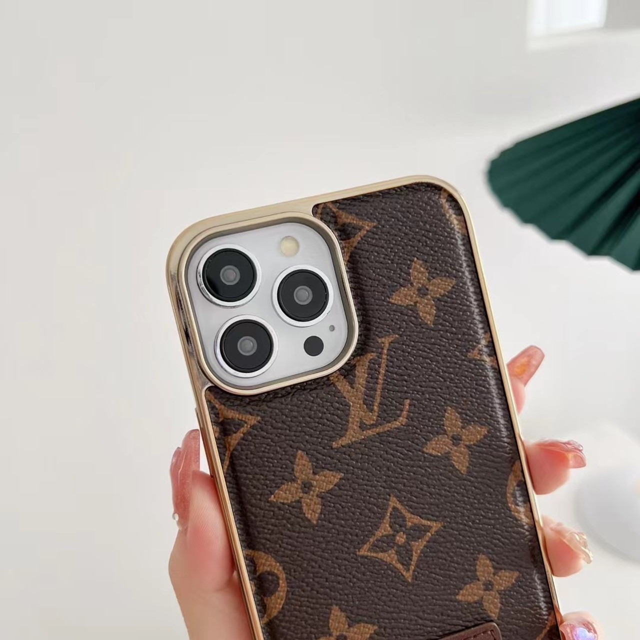 LOUIS VUITTON Coque Cover Case For Apple iPhone 16 Pro Max