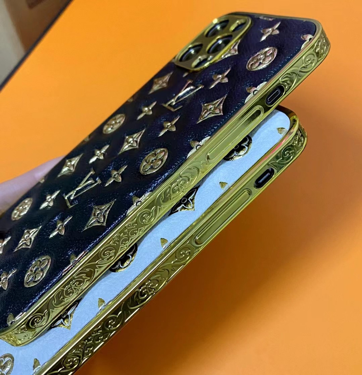 Louis Vuitton Coque Cover Case For Apple iPhone 15 Pro Max