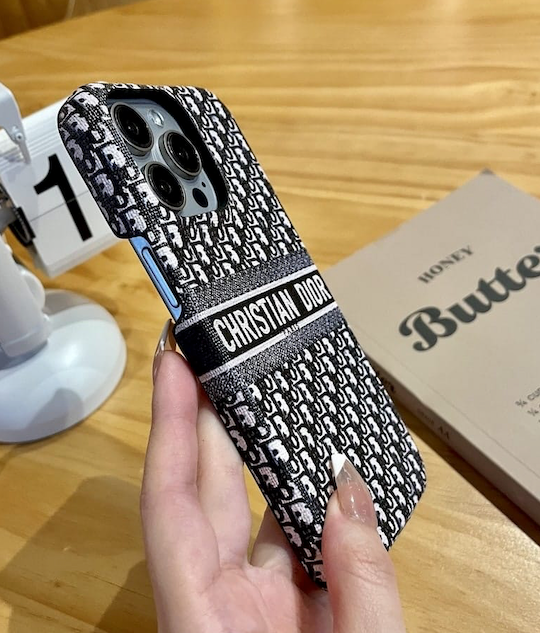 DIOR CHRISTIAN DIOR Coque Cover Case For Apple Apple iPhone 17 Pro