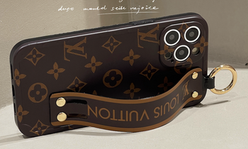 OnlineBoutikStore, LOUIS VUITTON Coque Cover Case For Apple iPhone 17 Air Pro Max Iphone 16 15 14 13 12 11 E, RhinoShield, Casetify #CaseIphone16 #CaseIphone17  /01