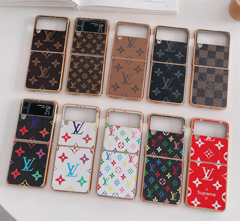 OnlineBoutikStore, Louis Vuitton Case Cover Coque Custodia Hulle For Samsung Galaxy Z Flip 5, Z Flip 4, Z Flip 3, Z Fold 5, Z Fold 4, Casetify, RhinoShield #CaseLouisVuittonZFlip /