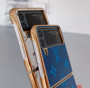 OnlineBoutikStore, Louis Vuitton Case Cover Coque Custodia Hulle For Samsung Galaxy Z Flip 6 - Z Flip 5 - Z Flip 4 - Z Flip 3 - Z Fold 6, Casetify, RhinoShield #CaseLouisVuittonZFlip /