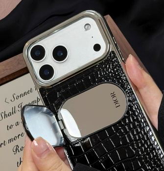 OnlineBoutikStore, Luxury DIOR CHRISTIAN DIOR Coque Cover Case For Apple iPhone 17 Pro Max iPhone 16 15 14 13, Casetify, RhinoShield #CaseIphone17.  /68/