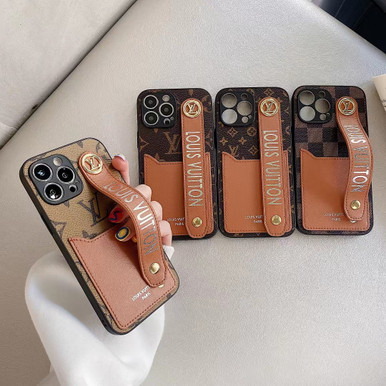 Купить телефон Chic Louis Vuitton IPHONE 15 PRO MAX 512 GB с