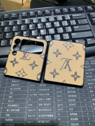 Louis Vuitton Cover Case For Samsung Galaxy Z Flip 5 - Z Flip 4 - Z Flip 3  /1