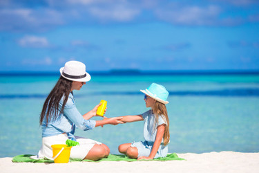 Protect Your Skin without Toxic Sunscreens