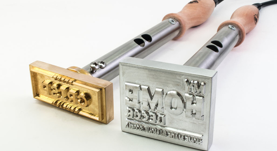 Electric branding iron
