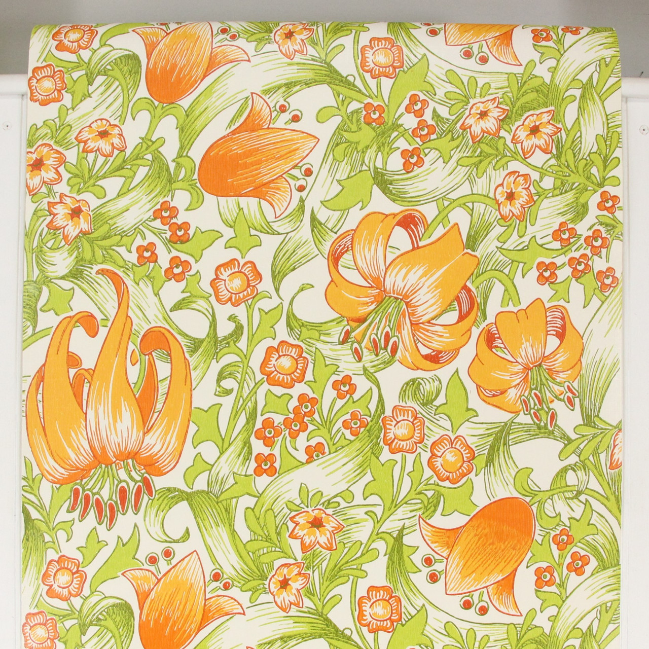 1970s Retro Vintage Wallpaper Orange Flowers - Rosie's Vintage Wallpaper