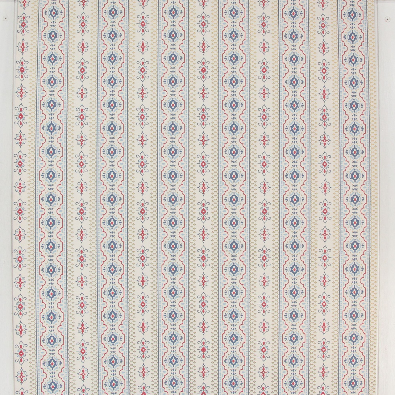 vintage red stripe wallpaper