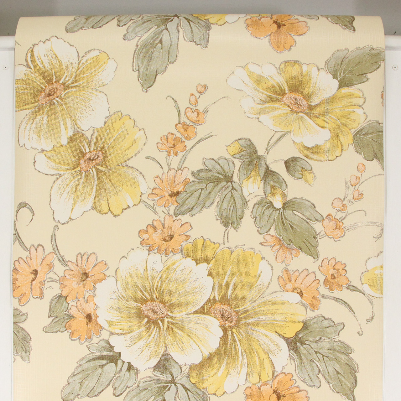 1970s Vintage Wallpaper Large Yellow Orange Flowers - Rosie's Vintage ...