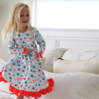 Evie's Closet  Santa Love Gown