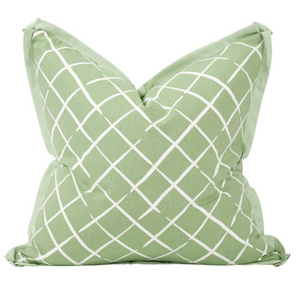 Madcap Cottage Pillow in Cove End Palm (204|3-660F)