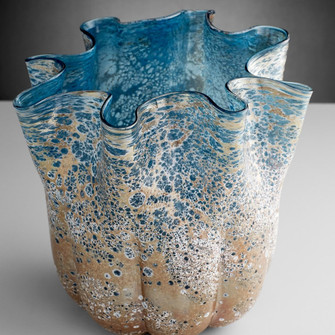 Vase in Blue (208|10878)