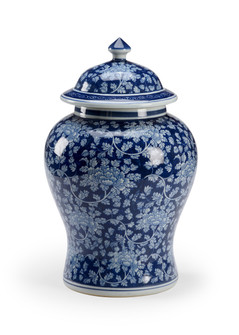 Chelsea House Misc Vase in Blue/White (460|384691)