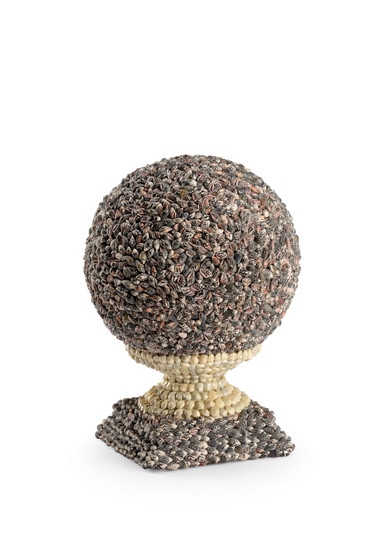 Chelsea House (General) Finial in Natural Nassa/Umbonium (460|384167)