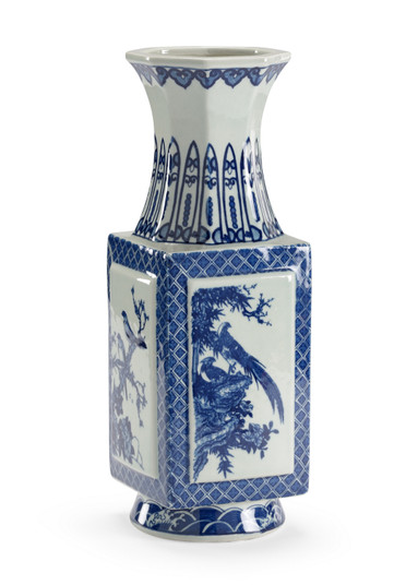 Chelsea House Misc Vase in White/Blue (460|382963)