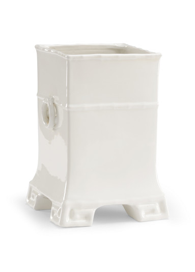 Bradshaw Orrell Vase in White/Cream (460|382715)