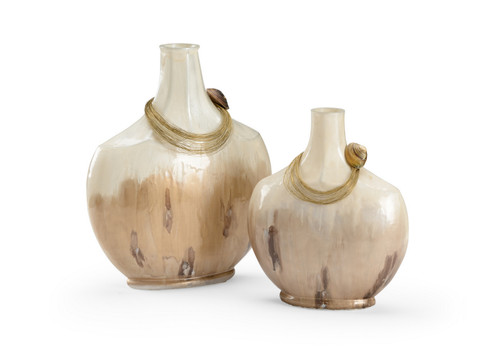Wildwood (General) Vase in White/Cream Enamel (460|301944)