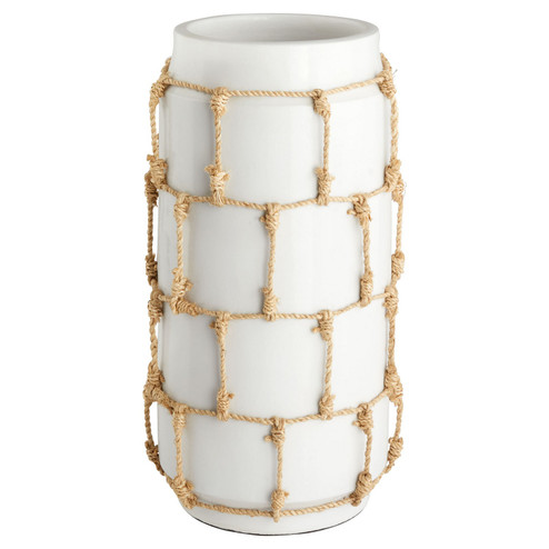 Vase in White (208|11583)