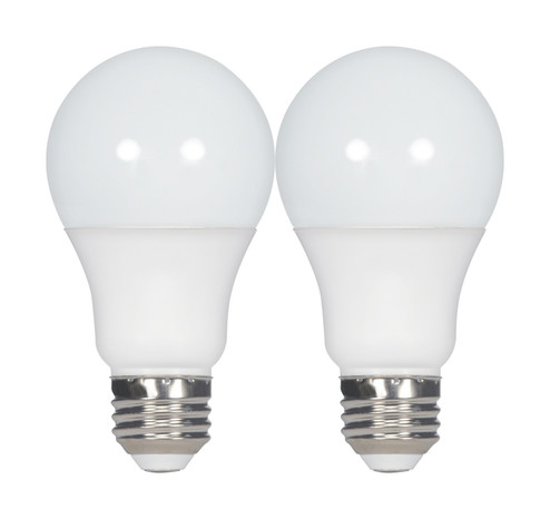 Light Bulb in White (230|S11322)