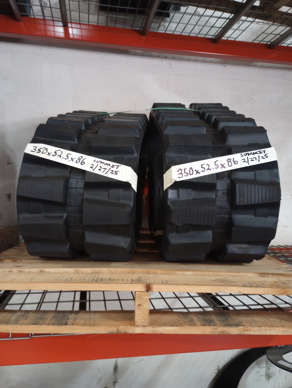 RUBBER TRACKS (SET OF 2) FITS KOBELCO TAKEUCHI 350x52.5x86