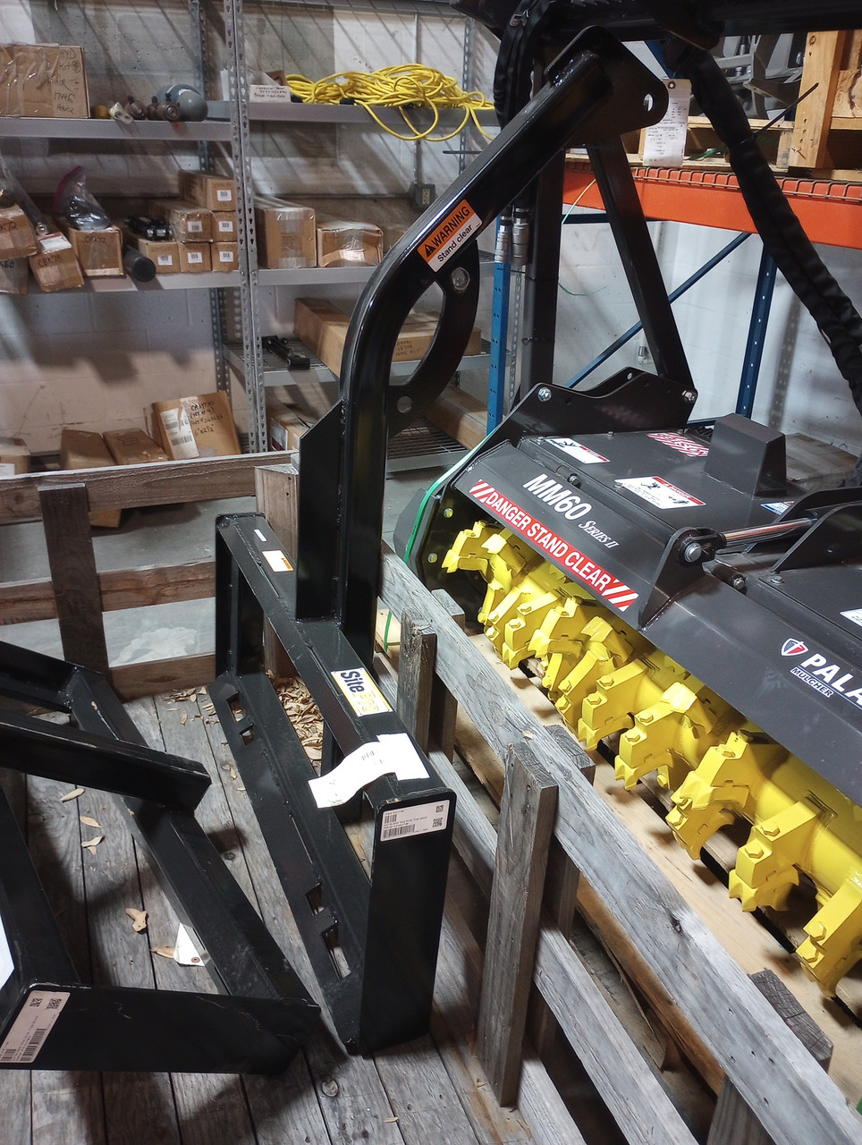 SITE PRO SKID STEER TREE BOOM FITS ALL BRANDS 59" H RATED 3500 LBS FITS BOBCAT & CAT