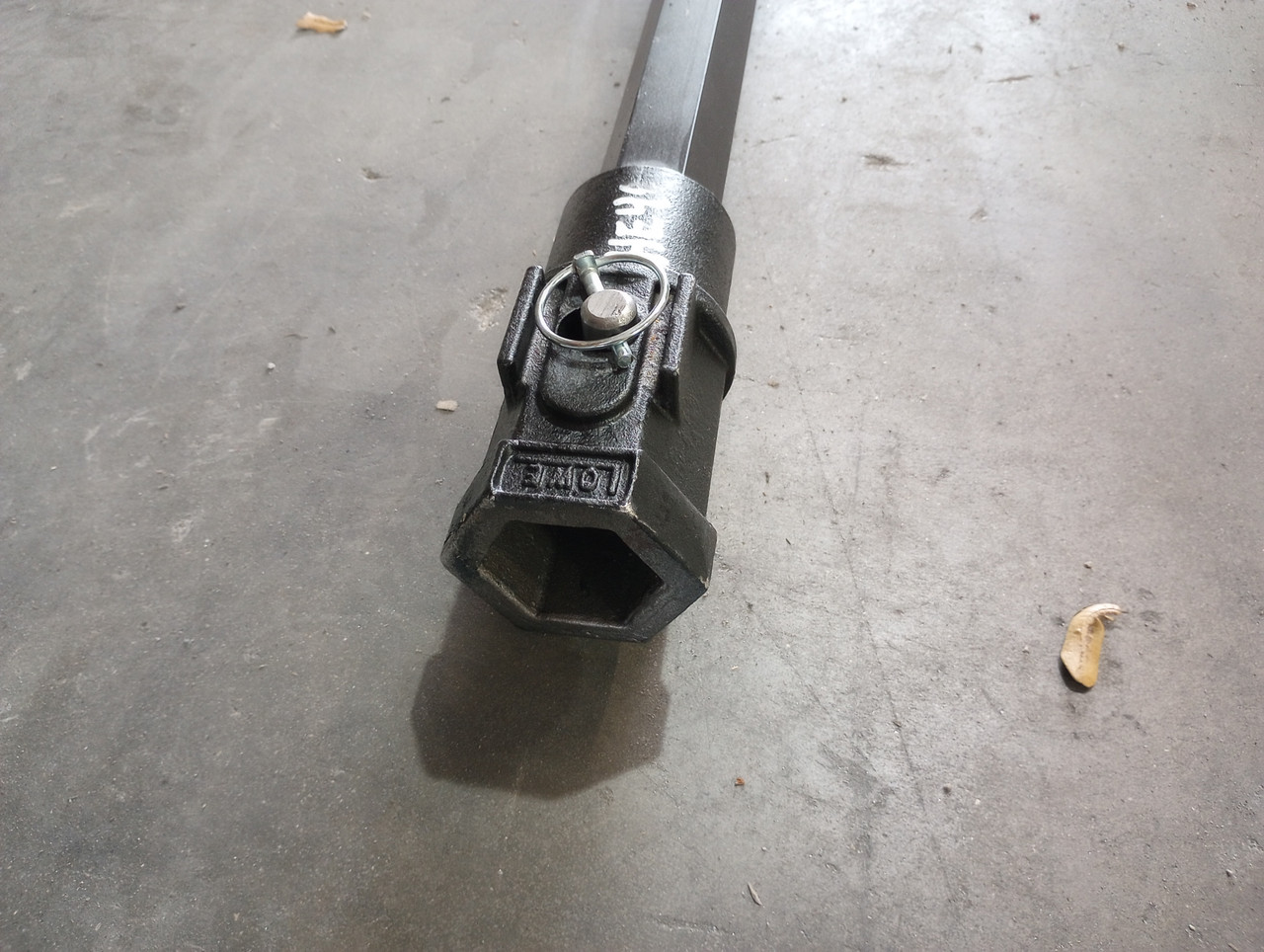 LOWE 48" x 2" HEX FIXED LENGTH AUGER EXTENSION FITS ALL 2" HEX AUGERS HE-48