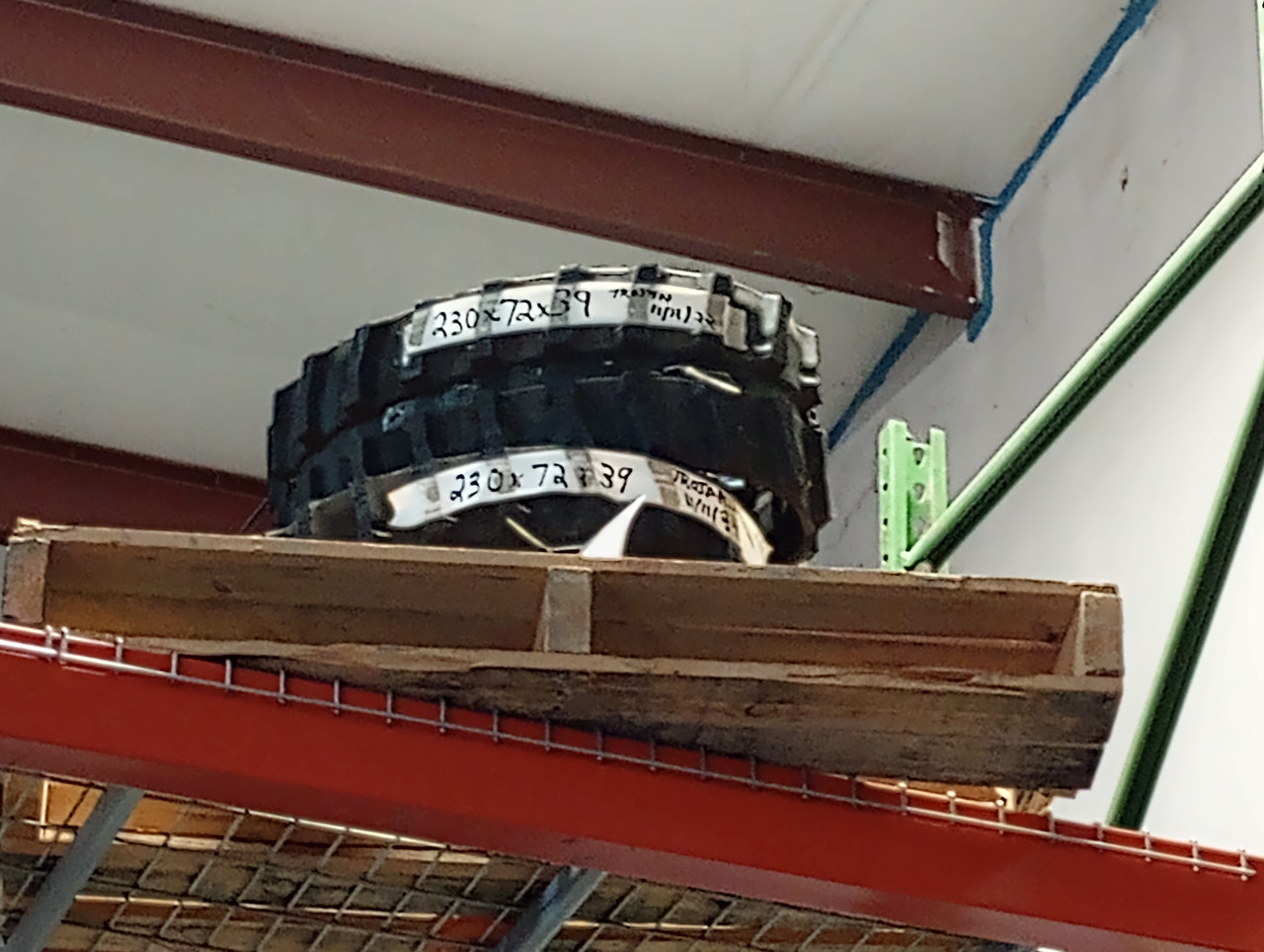 RUBBER TRACKS (SET OF 2) FITS DITCH WITCH BOXER TAKEUCHI YANMAR 230x72x39