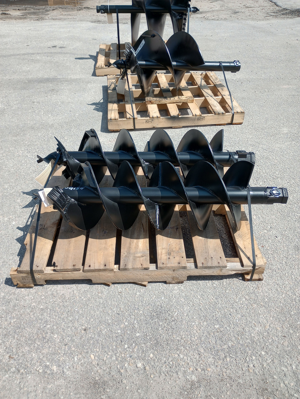 LOWE 15" x 4' AUGER BIT W/2" HEX FITS ALL 2" HEX AUGER DRIVES