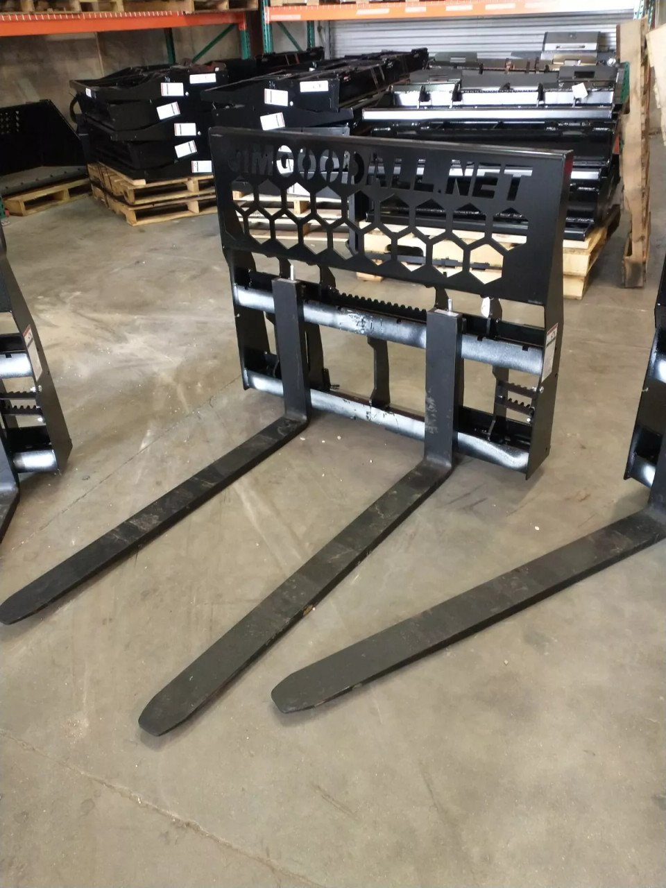 VIRNIG SKID STEER PALLET FORKS 48" RATED FOR 6000 LBS. MADE IN USA
