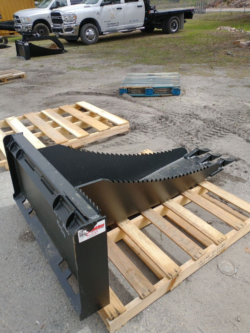 JENKINS STUMP BUCKET FOR SKID STEER 64" LONG FRONT 12" WIDE 1/2" GRADE 50