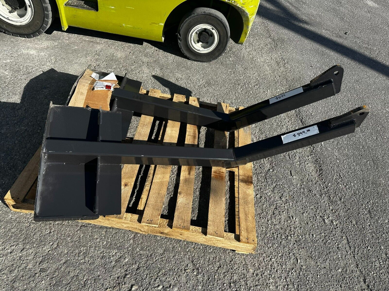 Tree Boom For Mini ( Toro Mount) Loaders, Made in USA, Rated for 3000 Lbs, In FL