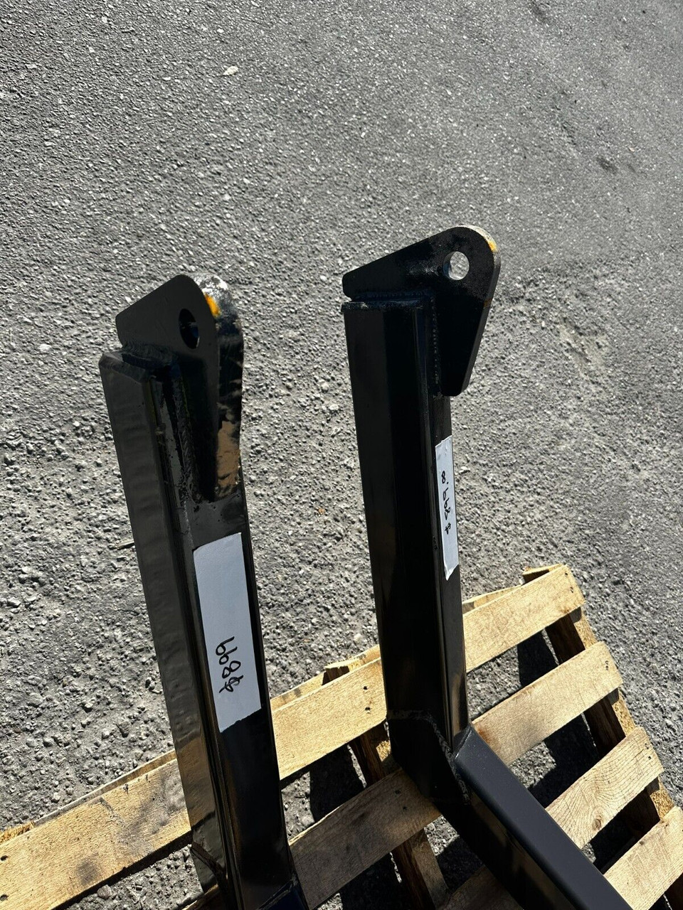 Tree Boom For Mini ( Toro Mount) Loaders, Made in USA, Rated for 3000 Lbs, In FL