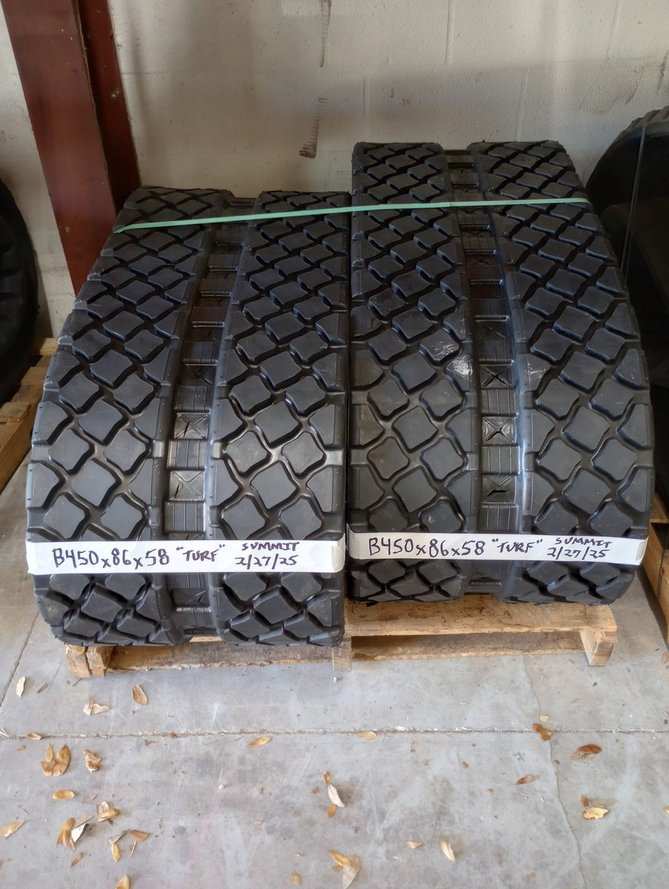 RUBBER TRACKS (SET OF 2) "TURF" PATTERN FITS BOBCAT CASE GEHL JOHN DEERE KUBOTA 450x86x58