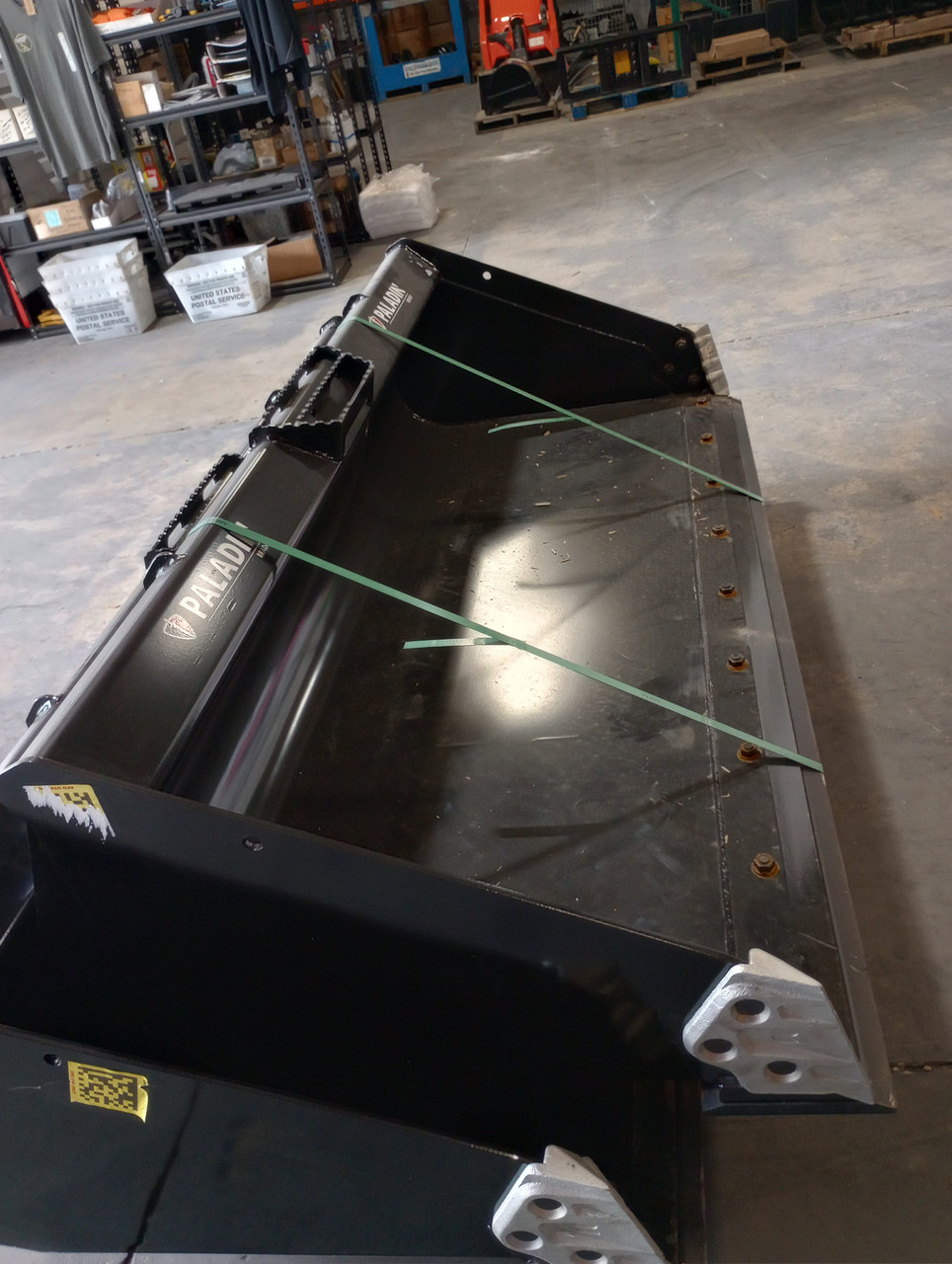 BRADCO 78" BUCKET FOR SKID STEER 32" DEEP LONG FLOOR LOW PRO 20.9 CU FT W/EDGE