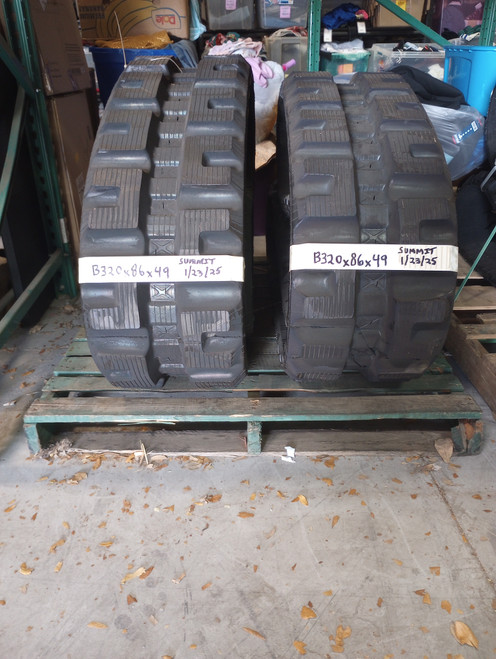 RUBBER TRACKS (SET OF 2) FITS BOBCAT CATERPILLAR MUSTANG 320x86x49