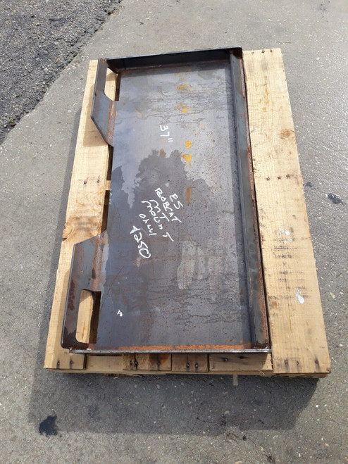 ES WELD ON ADAPTER PLATE FITS BOBCAT MT SERIES ATTACHMENTS (ONLY FITS MT)