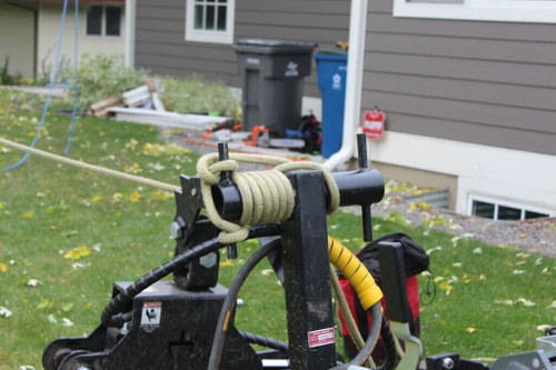 Mini By-Pass Grapple by Branch Manager,Fits Toro Mount,56" Open,Hydraulic Rotate